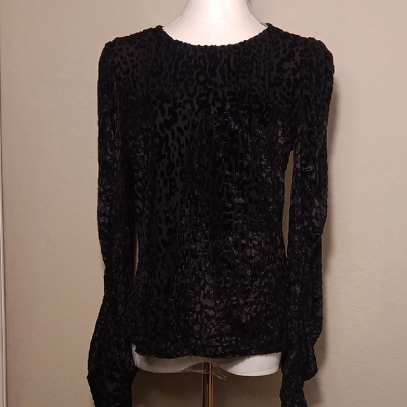 NWT. Eclair Elegant Black Leopard Print Women's Blouse - Picture 1 of 11